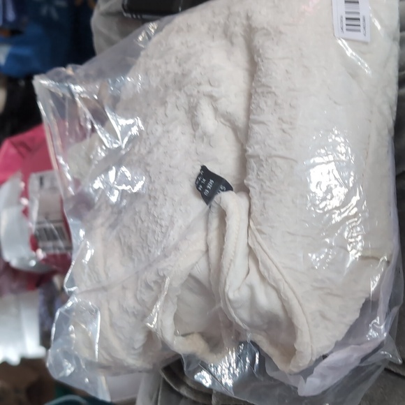 SHEIN VCAY Short Knitted Dress - Picture 3 of 3